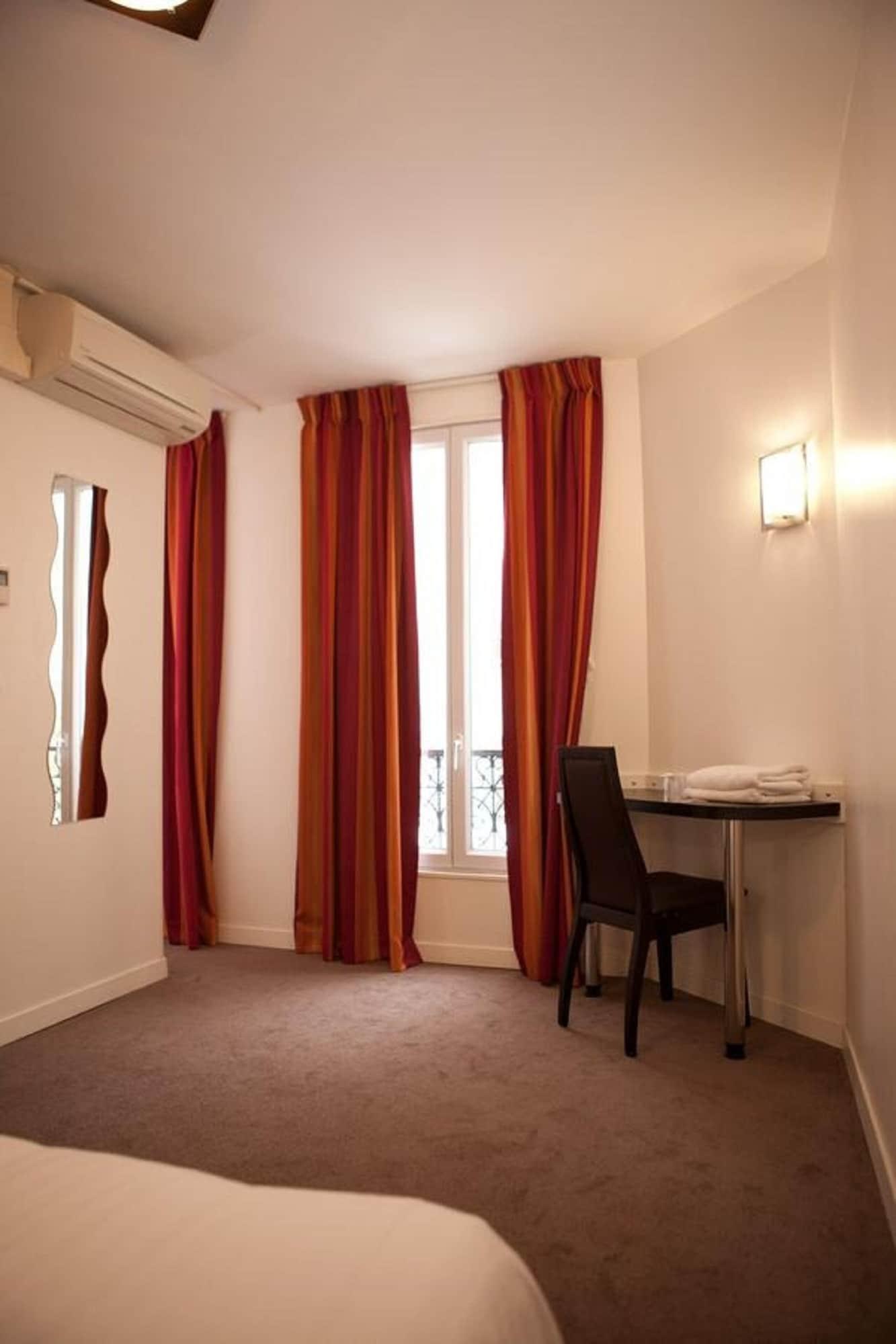 Hotel Royal Wagram Paris Exterior foto